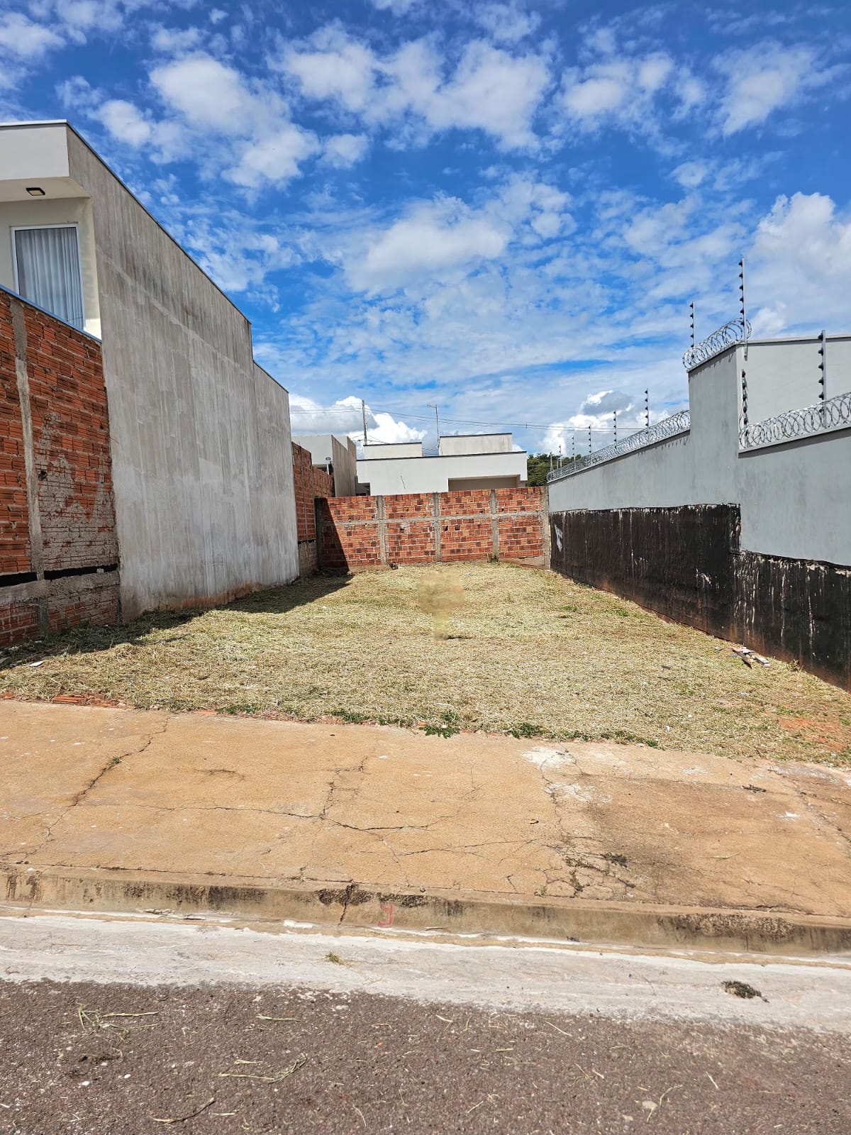 Foto 2 - TERRENO